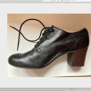 Frye Stella Oxford 9.5